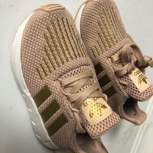 Adidas girls shoes